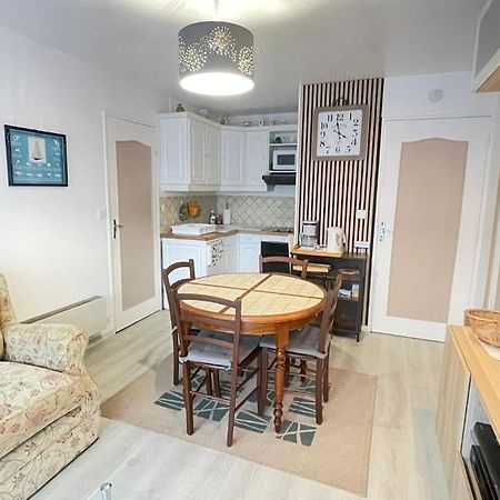Appartement 2 Pieces Entierement Renove Villers-sur-Mer Luaran gambar